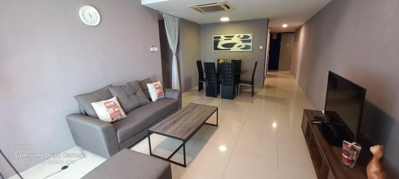 Taragon Bbcc Apartment Kuala Lumpur Exterior photo