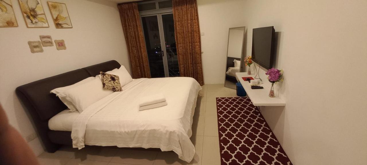 Taragon Bbcc Apartment Kuala Lumpur Exterior photo